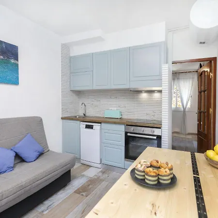 Apartment Genova By Interhome