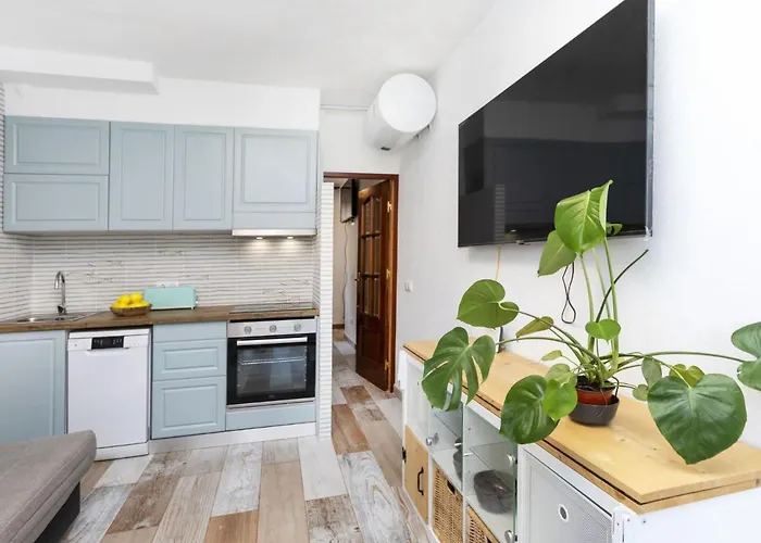 Genova By Interhome Daire Lloret de Mar